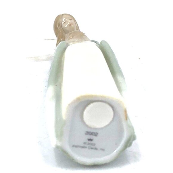 Hallmark Keepsake Christmas Ornament Angel In Disguise Porcelain 4" Tall 2002 - Picture 7 of 7